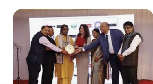 Shailesh B Tiwari event and award moment