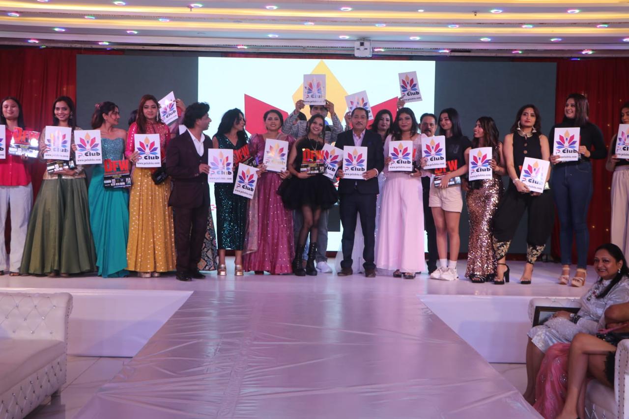 Shailesh B Tiwari event and award moment