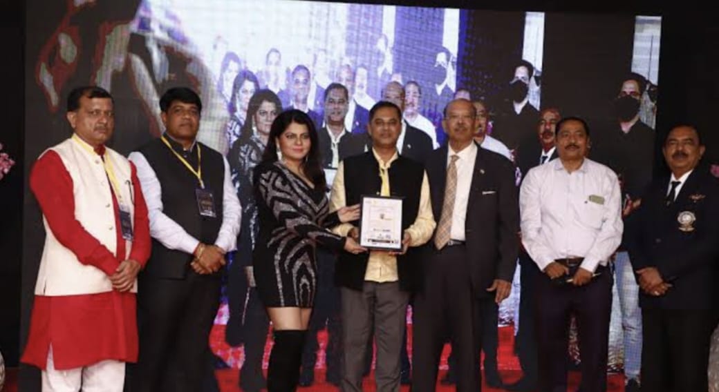Shailesh B Tiwari event and award moment