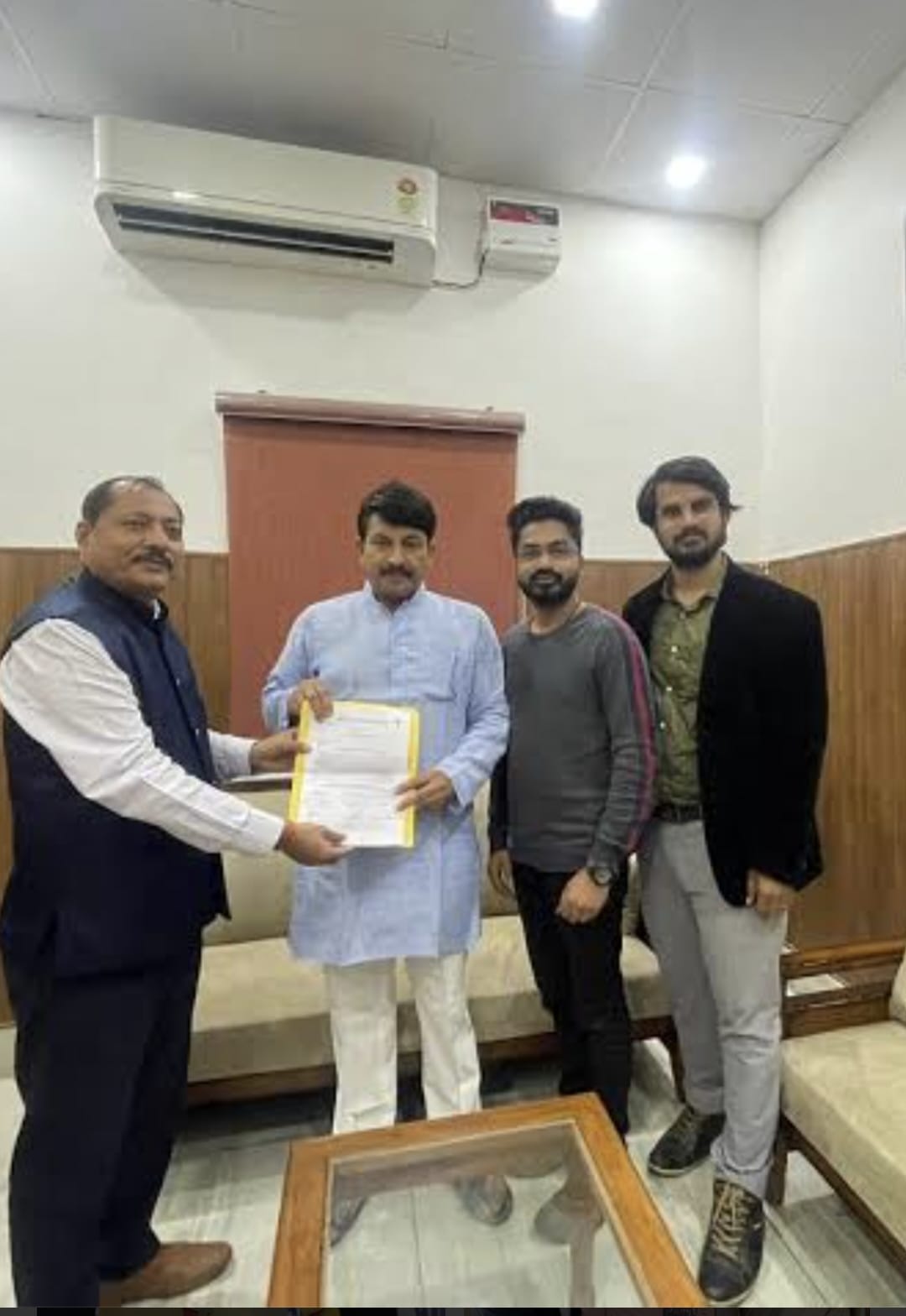 Shailesh B Tiwari event and award moment