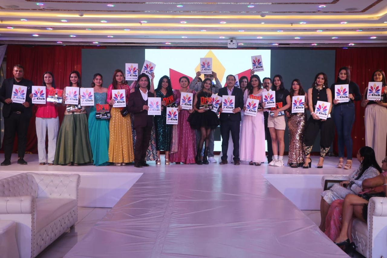 Shailesh B Tiwari event and award moment